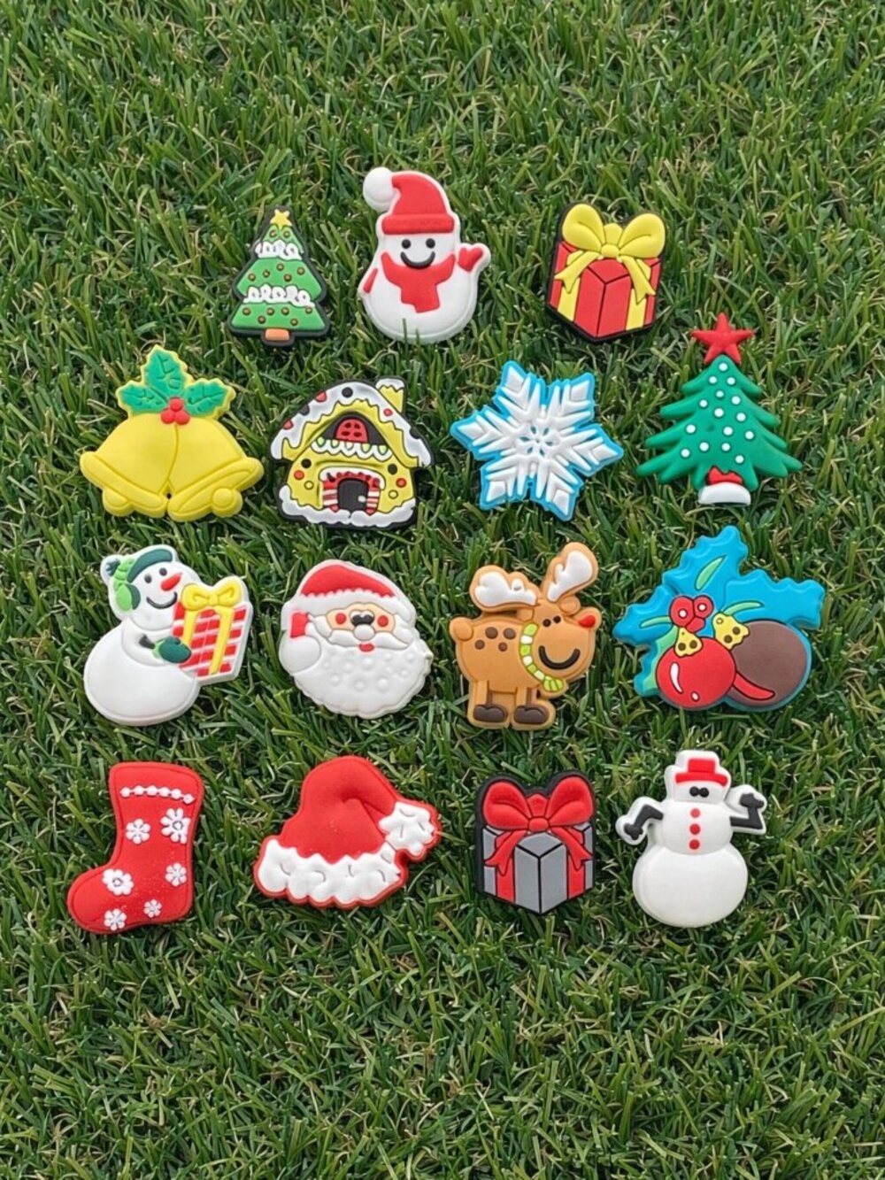 Set of 15 Christmas Holiday Shoe Charms
